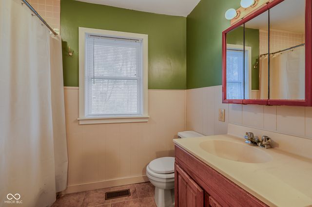 996 Old State Road 46, Nashville, IN 47448