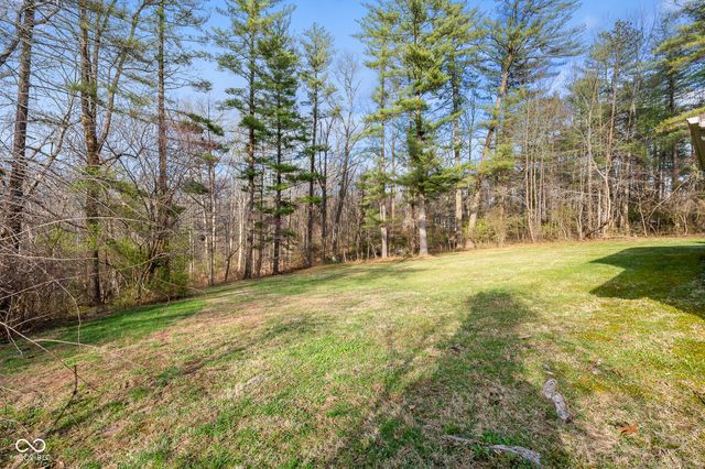 996 Old State Road 46, Nashville, IN 47448