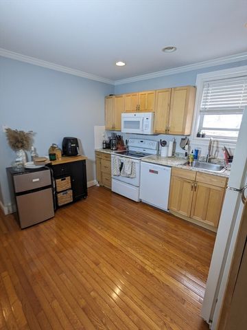 12 Knowlton Street 12A, Somerville, MA 02145