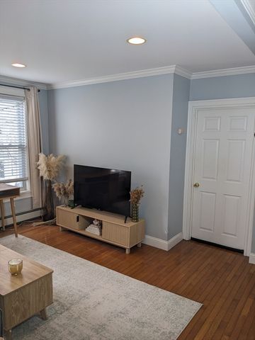 12 Knowlton Street 12A, Somerville, MA 02145