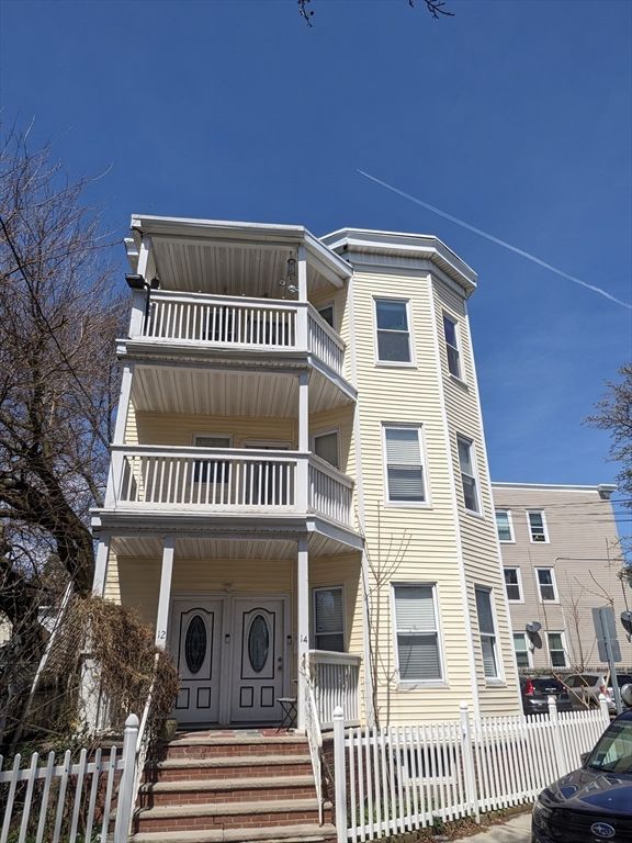 12 Knowlton Street 12A, Somerville, MA 02145