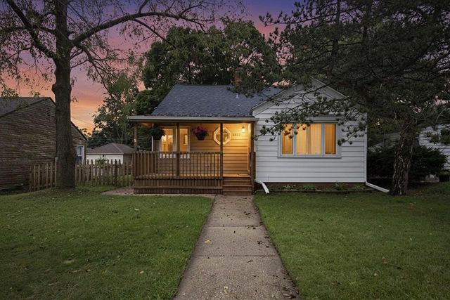 2429 S 64th STREET, West Allis, WI 53219