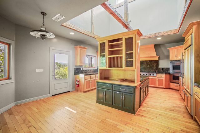2421 Chantrelle Ct, Placerville, CA 95667