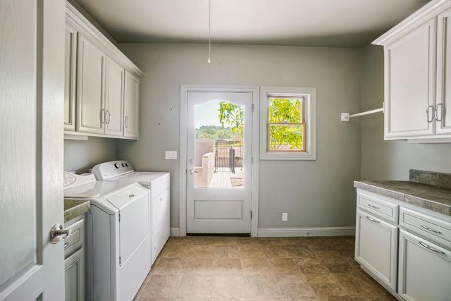 2421 Chantrelle Ct, Placerville, CA 95667