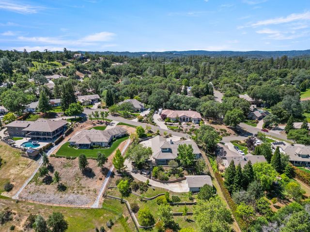 2421 Chantrelle Ct, Placerville, CA 95667