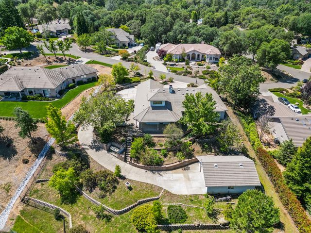 2421 Chantrelle Ct, Placerville, CA 95667