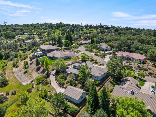2421 Chantrelle Ct, Placerville, CA 95667