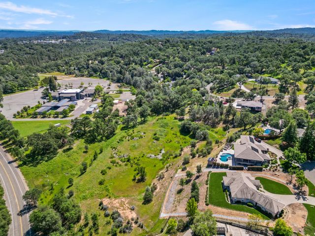 2421 Chantrelle Ct, Placerville, CA 95667