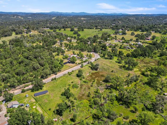 2421 Chantrelle Ct, Placerville, CA 95667
