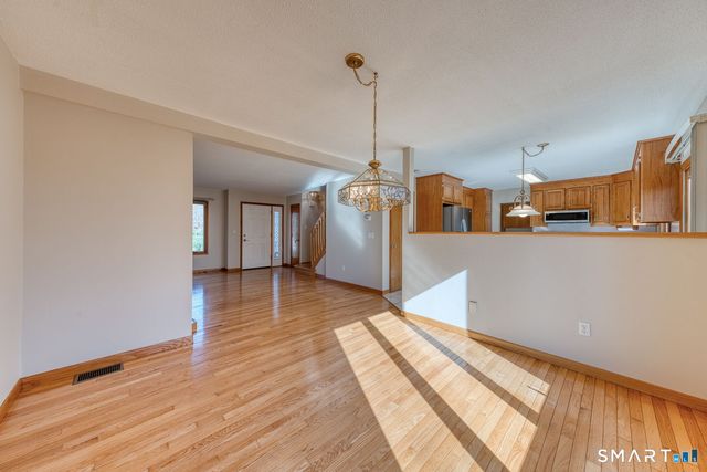 57 Four Rod Road, Berlin, CT 06037