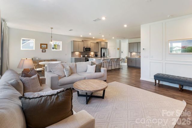 11104 Godwit Lane, Charlotte, NC 28278