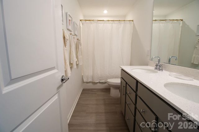 11104 Godwit Lane, Charlotte, NC 28278