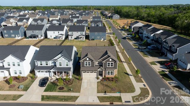 11104 Godwit Lane, Charlotte, NC 28278