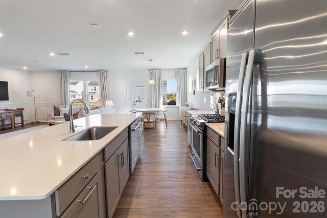 11104 Godwit Lane, Charlotte, NC 28278