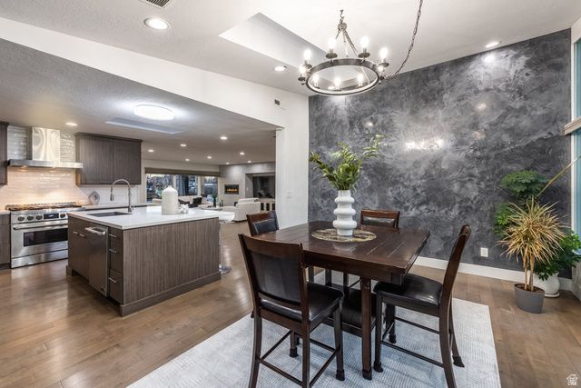 4971 S WESTMOOR RD, Holladay, UT 84117