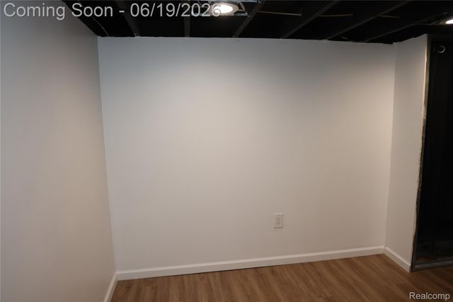 17396 Brody Avenue, Allen Park, MI 48101