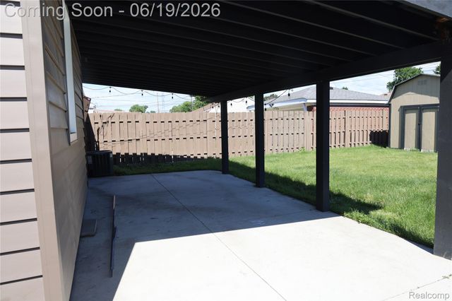 17396 Brody Avenue, Allen Park, MI 48101