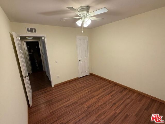 11648 Prager Avenue, Sylmar, CA 91342