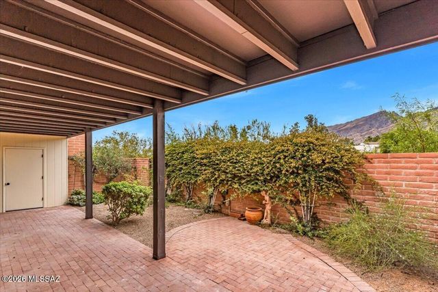 4931 E Placita Arenosa, Tucson, AZ 85718