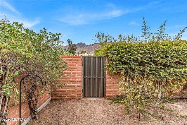 4931 E Placita Arenosa, Tucson, AZ 85718