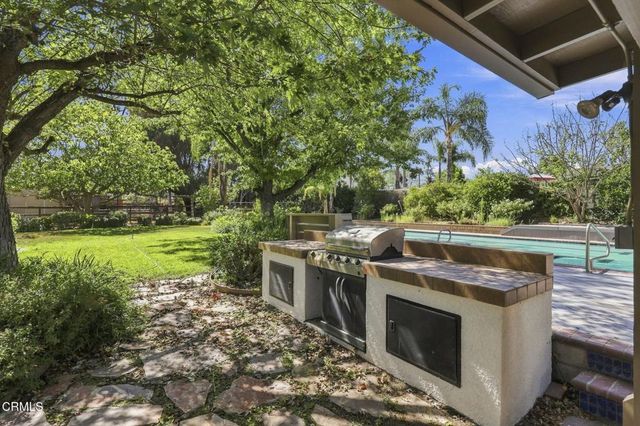 1747 Meander Drive, Simi Valley, CA 93065