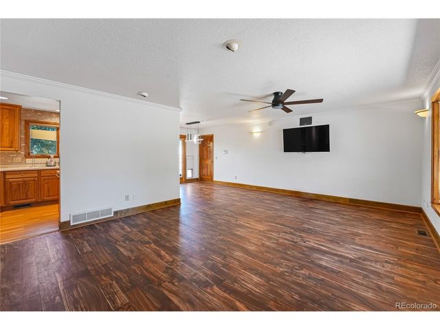4222 E 91st Dr, Thornton, CO 80229