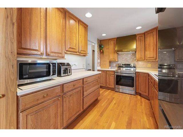 4222 E 91st Dr, Thornton, CO 80229