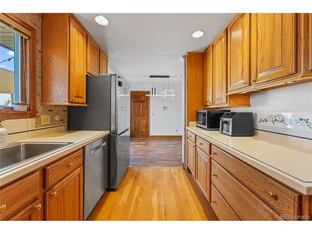 4222 E 91st Dr, Thornton, CO 80229
