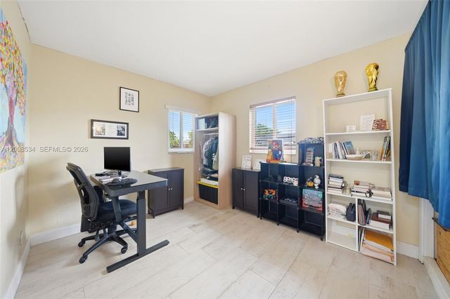 2202 NW 61st Pl 0, Margate, FL 33063