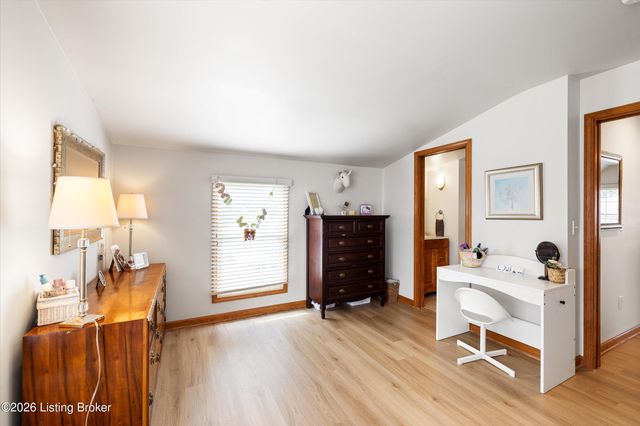 1705 Quarry Hill Rd, Louisville, KY 40213