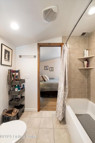 1705 Quarry Hill Rd, Louisville, KY 40213