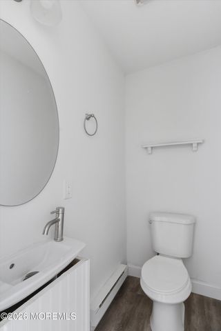 38 Mediterranean Court, Barnegat, NJ 08005