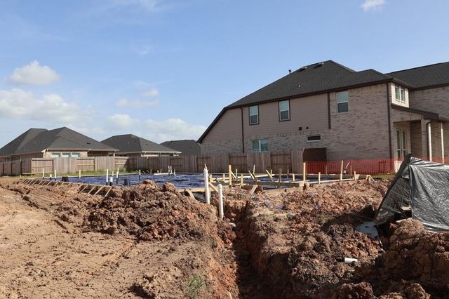215 Afton June Drive, Rosenberg, TX 77471