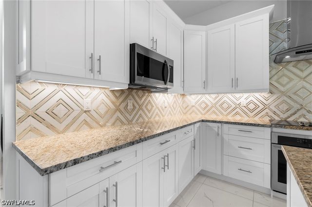 3026 64th AVE NE, Naples, FL 34120