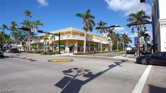 3026 64th AVE NE, Naples, FL 34120