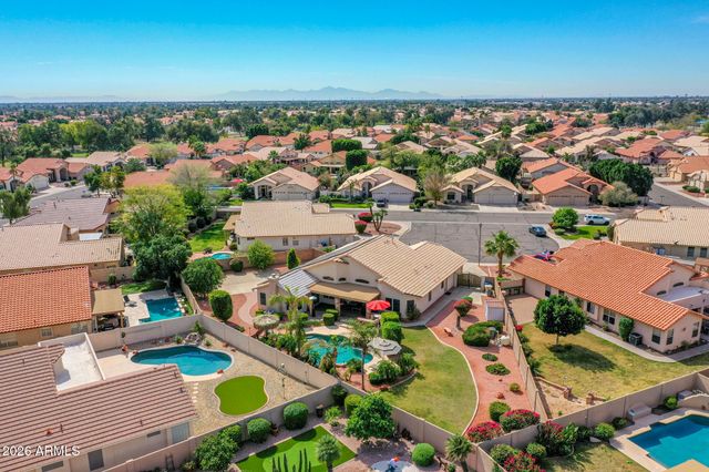 7846 W BEHREND Drive, Glendale, AZ 85308