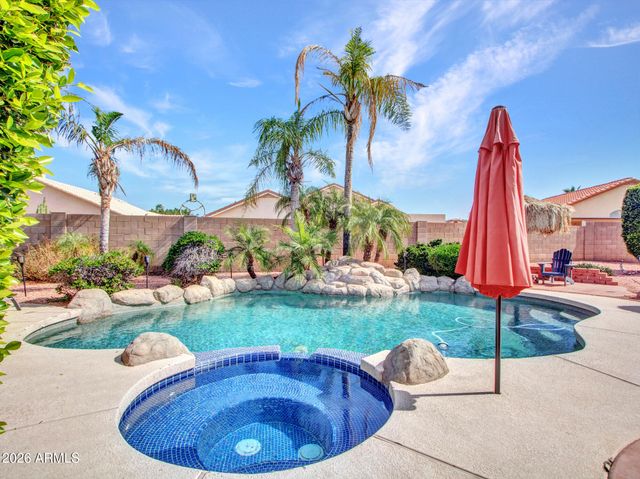 7846 W BEHREND Drive, Glendale, AZ 85308