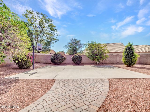 7846 W BEHREND Drive, Glendale, AZ 85308