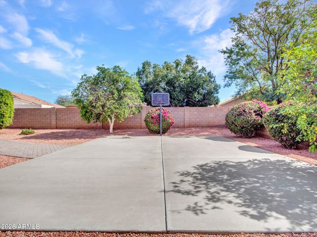 7846 W BEHREND Drive, Glendale, AZ 85308