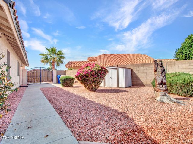 7846 W BEHREND Drive, Glendale, AZ 85308