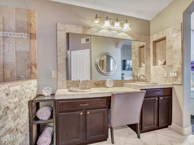 7846 W BEHREND Drive, Glendale, AZ 85308