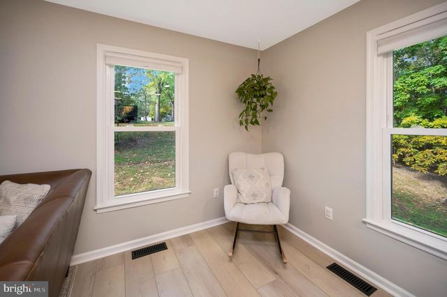 5200 SIGNAL CORPS DR, Fredericksburg, VA 22408