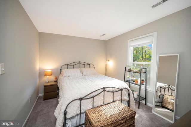 5200 SIGNAL CORPS DR, Fredericksburg, VA 22408