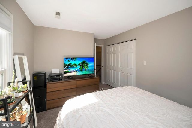 5200 SIGNAL CORPS DR, Fredericksburg, VA 22408