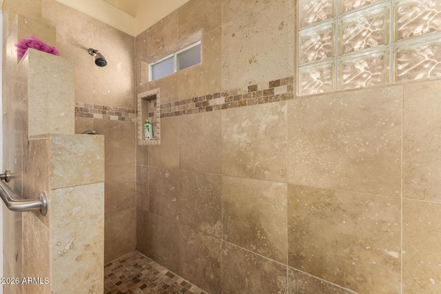 6071 W SHANNON Street, Chandler, AZ 85226