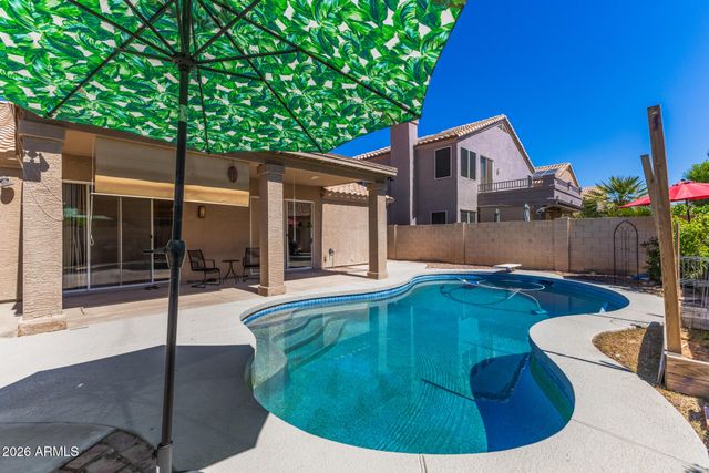 6071 W SHANNON Street, Chandler, AZ 85226