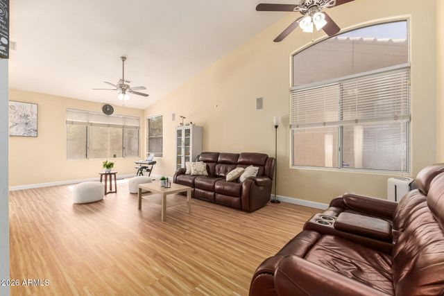 6071 W SHANNON Street, Chandler, AZ 85226