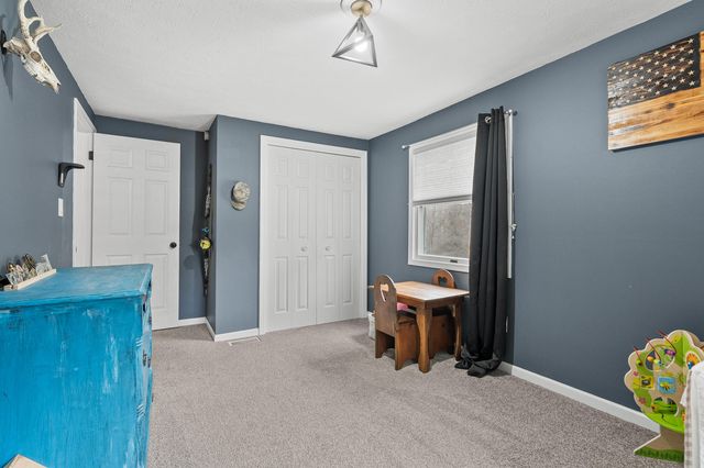 7654 N Sprinkle Road, Richland Twp, MI 49004