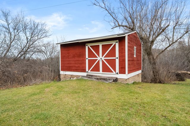 7654 N Sprinkle Road, Richland Twp, MI 49004