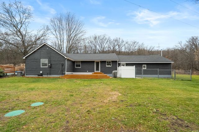 7654 N Sprinkle Road, Richland Twp, MI 49004